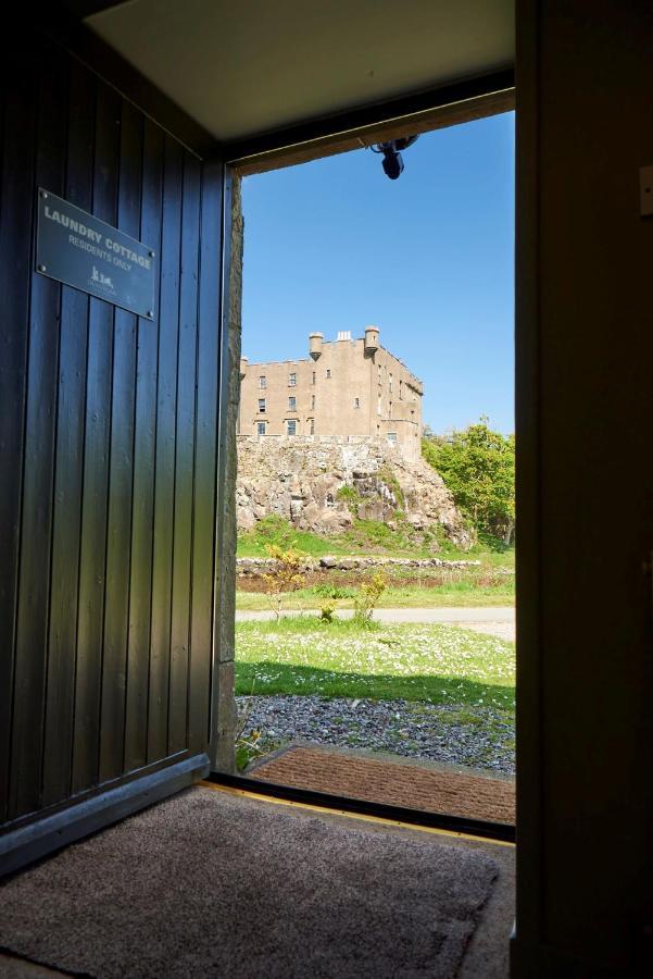 Dunvegan Castle Laundry Cottage Extérieur photo